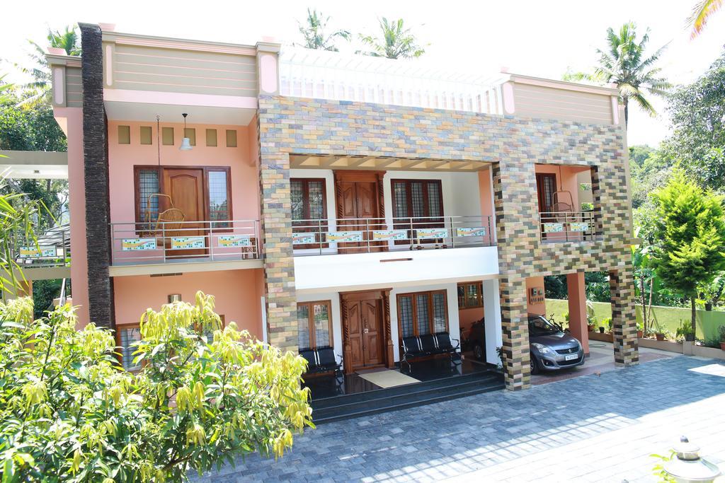 Periyar Villa Home Stay - Thekkady Εξωτερικό φωτογραφία
